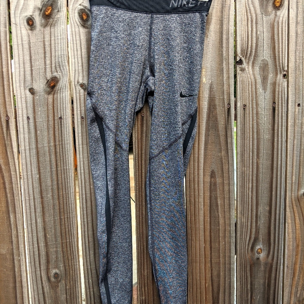 Xs nike leggings women used twice